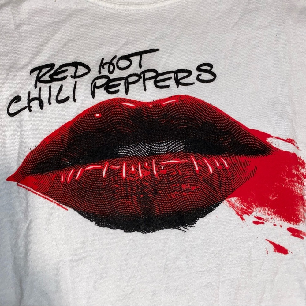 NWOT Red Hot Chili Peppers Band Tee